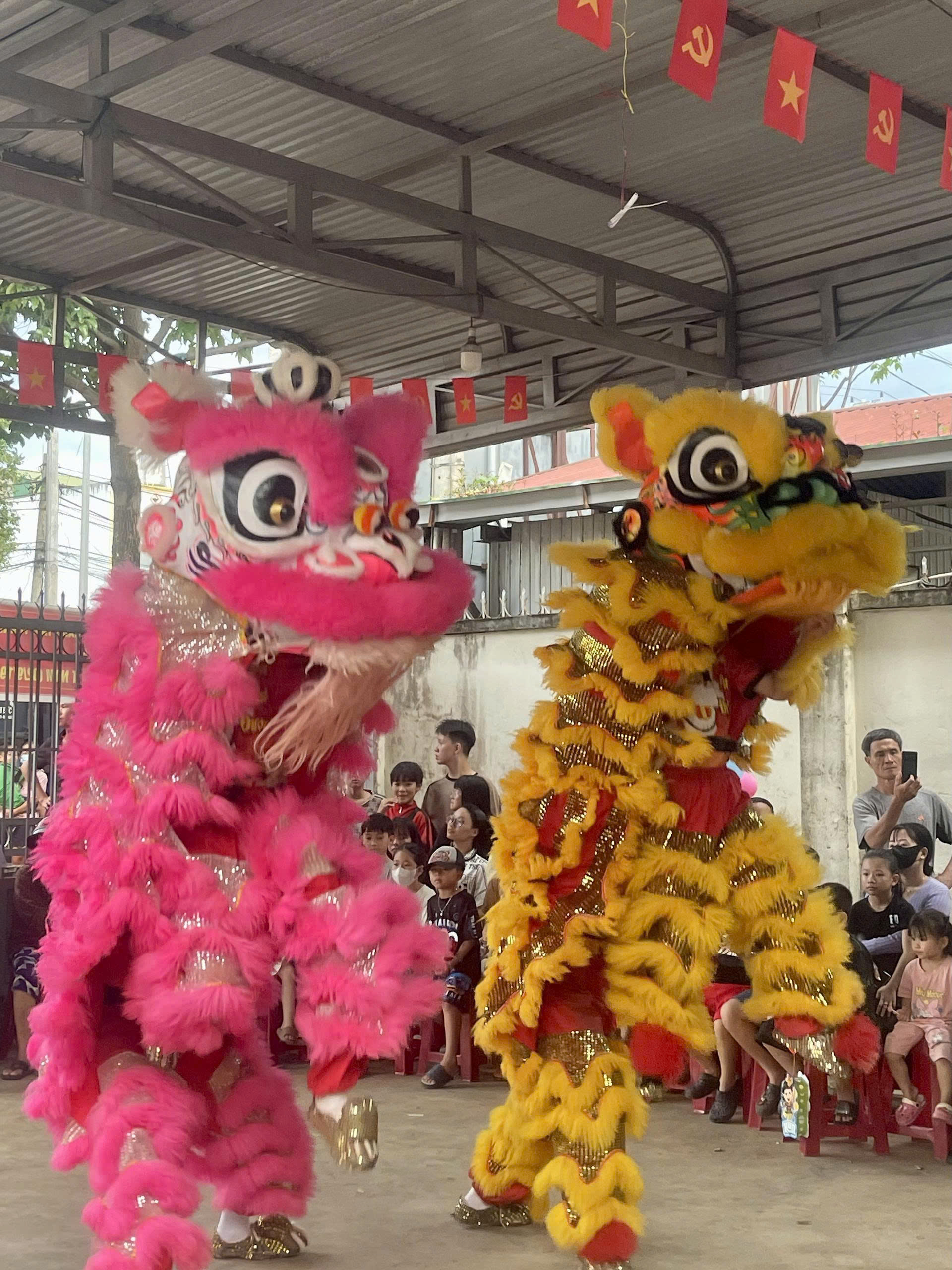 Tưng bừng các hoạt động vui Tết Trung thu năm 2025 tại phường Thành Nhất